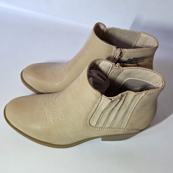 New Frye & Co Jude Ankle Beige Cream Boho Cowgirl Moto Biker Casual Boots Sz 7.5 - Picture 5 of 13